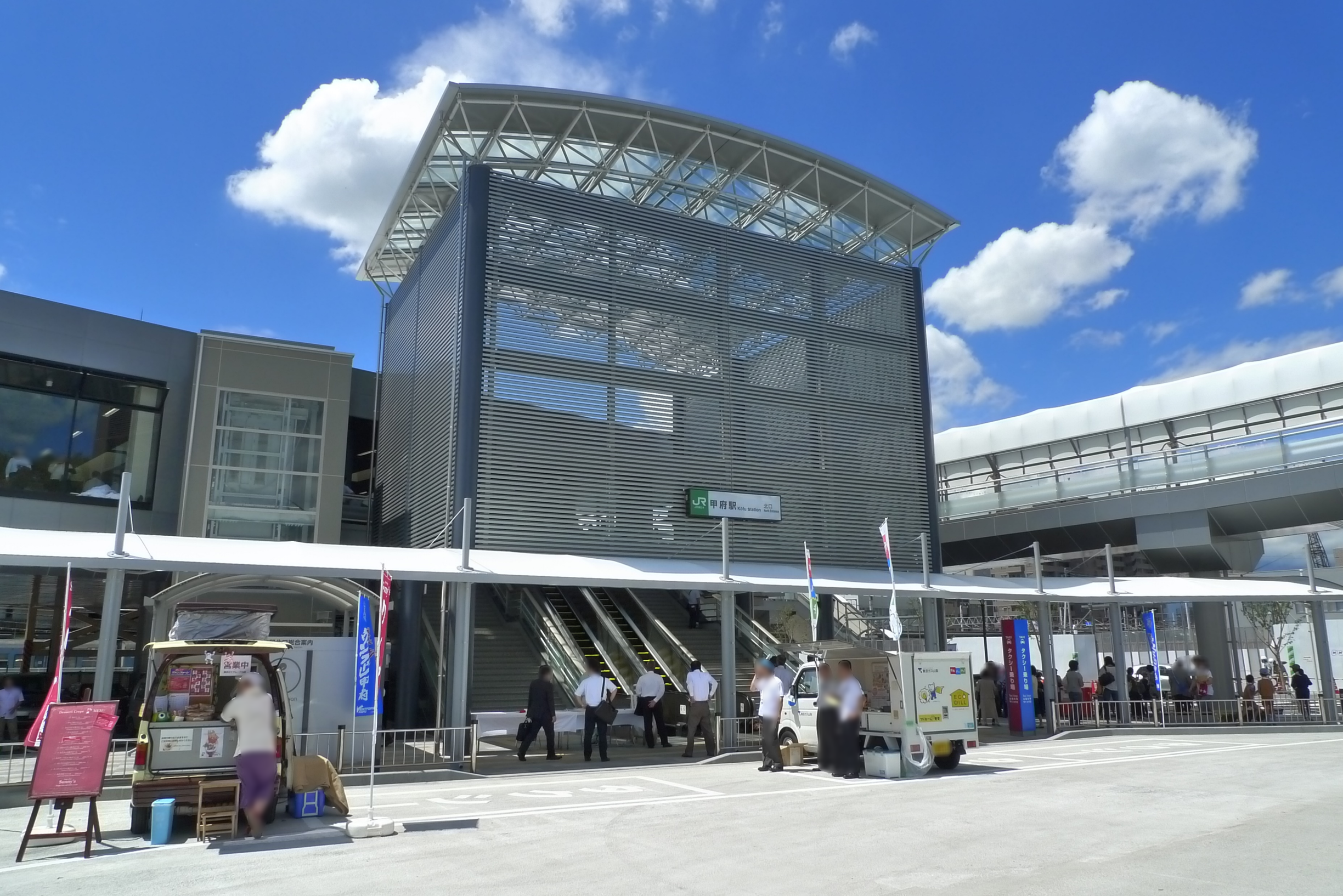 甲府駅北口駅前広場